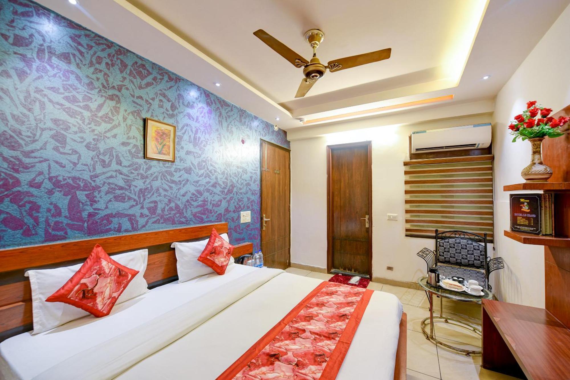 Hotel Le Grand - Walk-In From Rk Ashram Metro Station Nova Deli Exterior foto